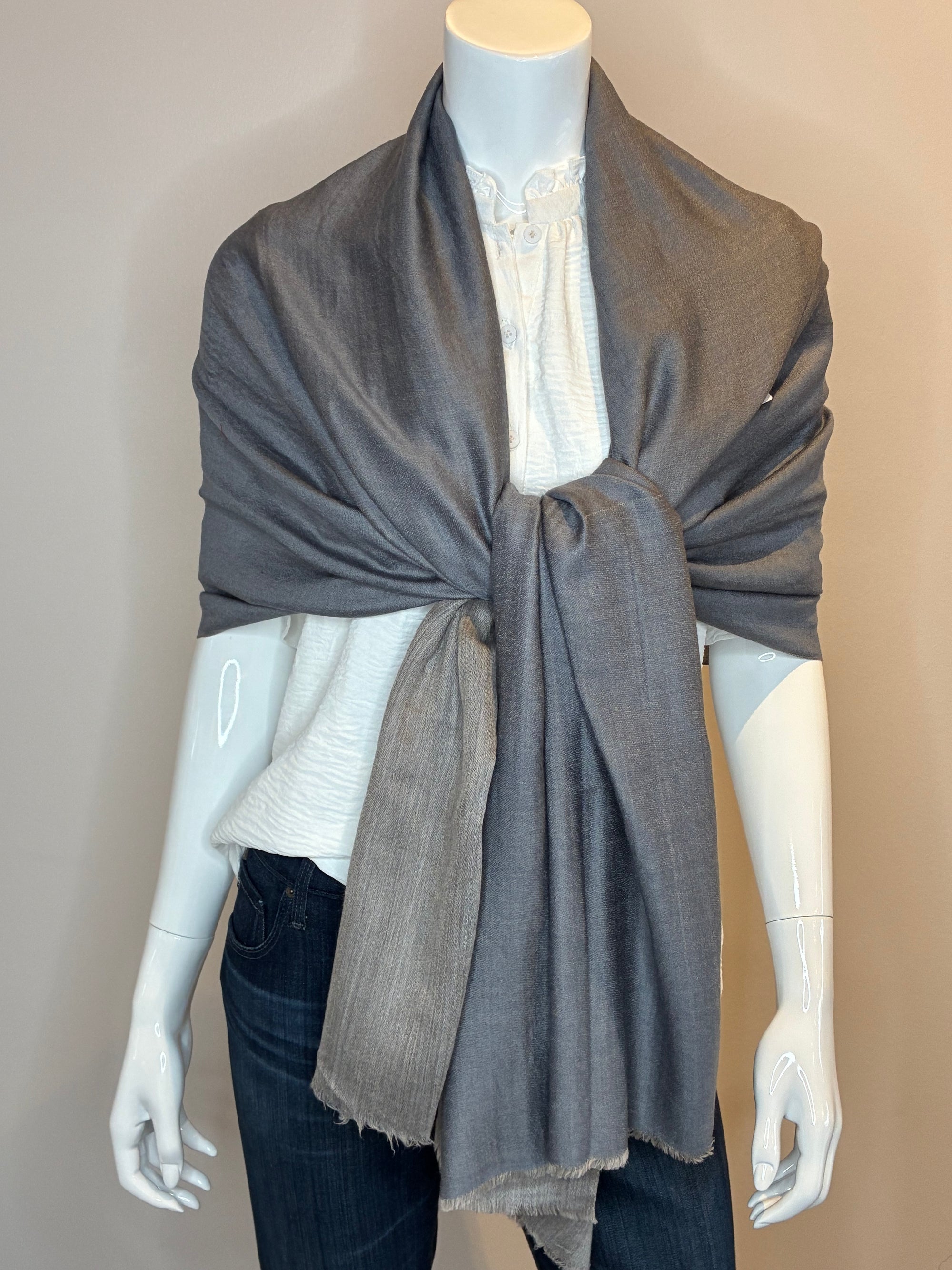 Double-sided Slate Cashmere Wrap
