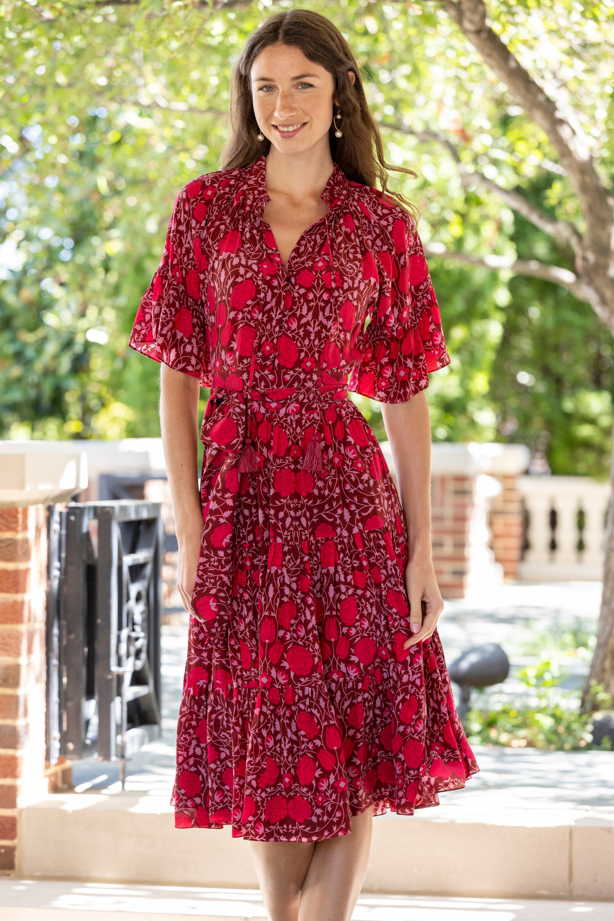 Melodie Midi Dress Rosewater Gardenia Floral / M Melodie Midi Dress Rosewater Gardenia Floral / M